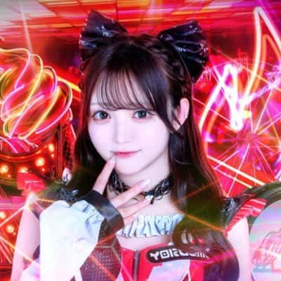 夜行性アミューズ【よるあみ】メンバー愛用カラコンまとめ|ブランド・カラー完全ガイド 炎谷莉奈(赤色)