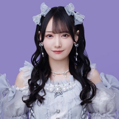 ≠ME:鈴木瞳美(すずきひとみ)
